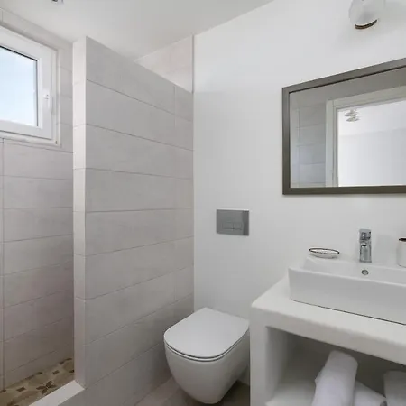 מלון Stegna Akti Luxury ארכאנגלוס